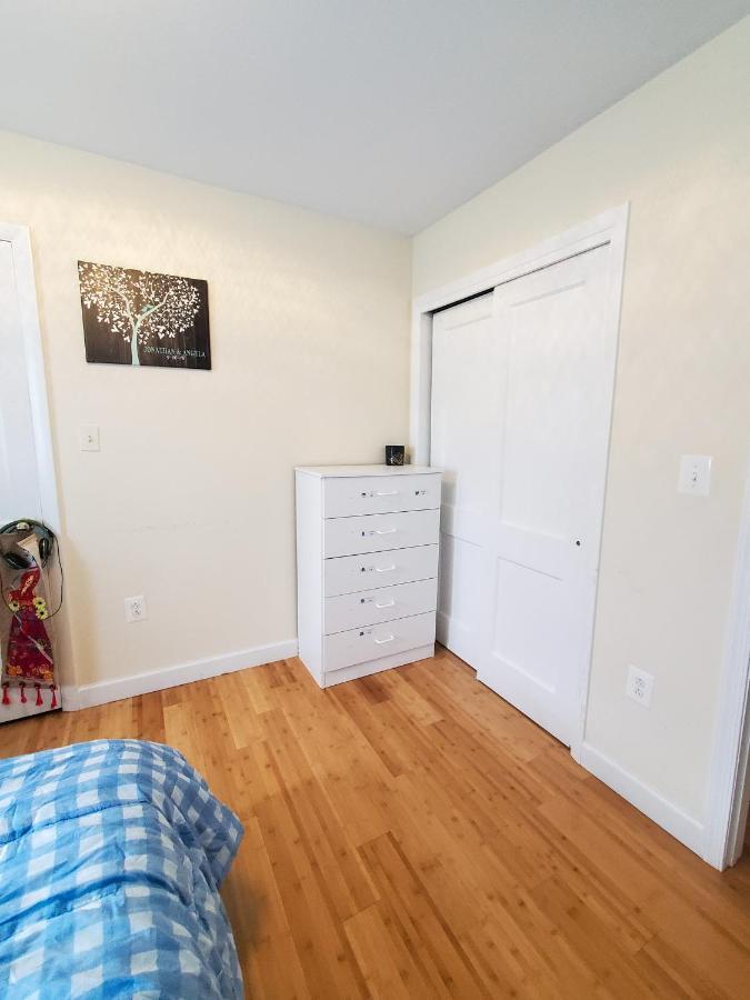 5 Star Room2/Close To Everything/5 Min Walk Metro/Rockville Town Center Buitenkant foto
